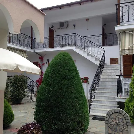 Villa Sophia Ofrinion Exterior photo